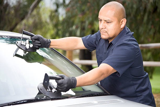 Professional Auto Glass Repair Service