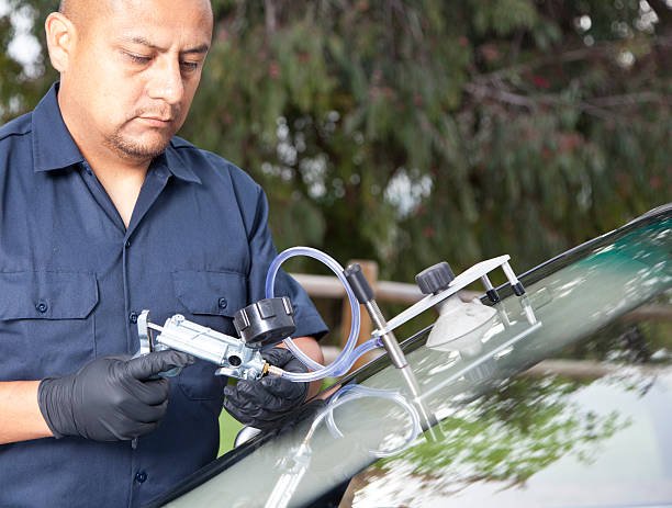Professional Auto Glass Replacement Service